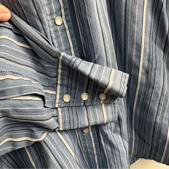 Bit & Bridle Blue Striped Long Sleeve Western Pearl Snap Button Down Shirt Large - Picture 4 of 6